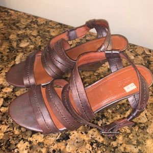 Ladies Wedge strap sandals